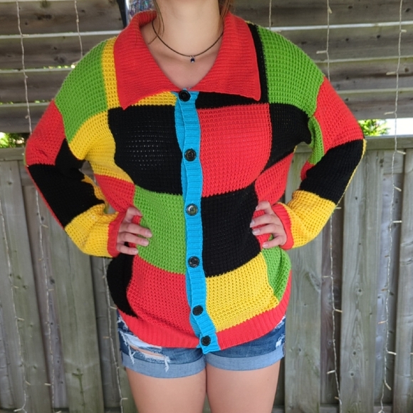 Checkered Sweater - Picture 1 of 4